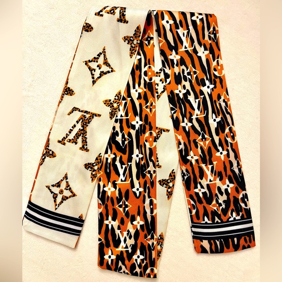 Mixed Colors Monogram Print Twilly Bandeau Wrap Scarf - Picture 2 of 3